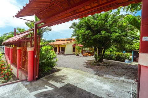 Casa Rocío House in Uvita