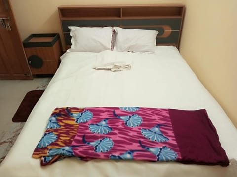 Ilamano Home Stay Vacation rental in Kolkata