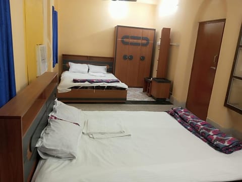 Ilamano Home Stay Vacation rental in Kolkata