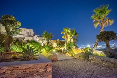 Luxury Villa Delphinus - AllParos Villas Villa in Paros, Greece