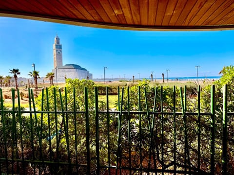 Duplex de luxe avec jardin au coeur de la marina Apartment in Casablanca