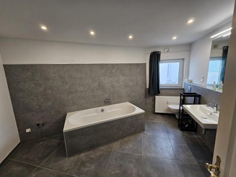 Bathroom, Photo of the whole room, Bath