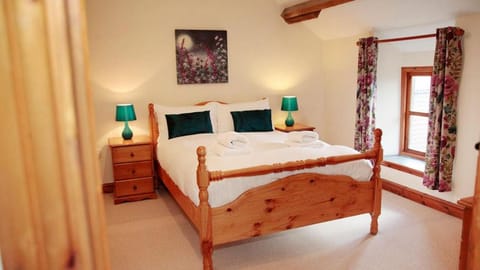 The Stone Barn Cottage Apartment in Rhos