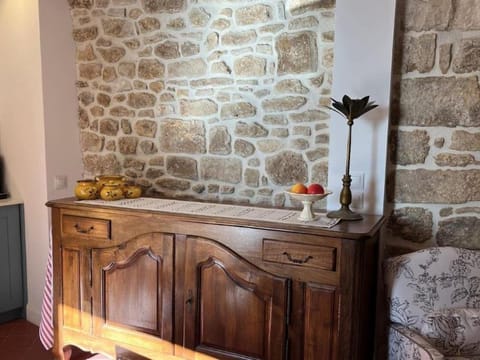 Authentic Maison in Old Town House in Forcalquier