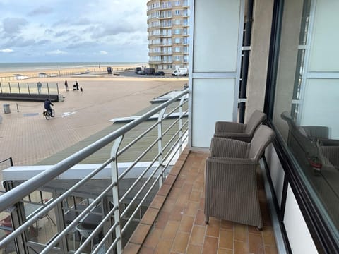 Day, View (from property/room), Balcony/Terrace, Beach, Evening entertainment, Sea view