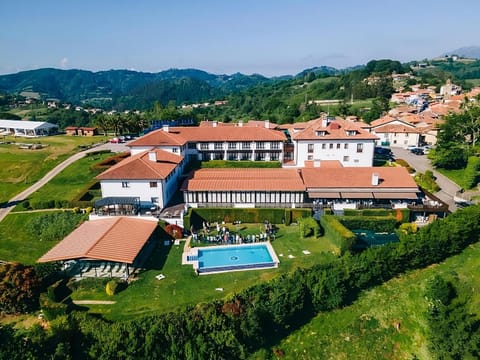 Property building, Bird's eye view