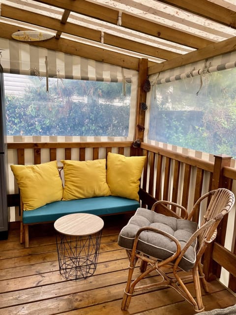 Balcony/Terrace, Living room