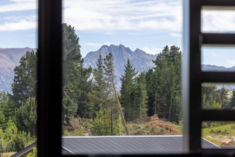 Glenone - Alta Villas House in Wanaka