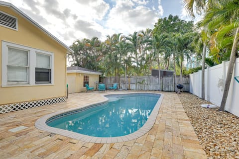 House with Pool Access 7 Mi to Ft Lauderdale Beach House in Fort Lauderdale