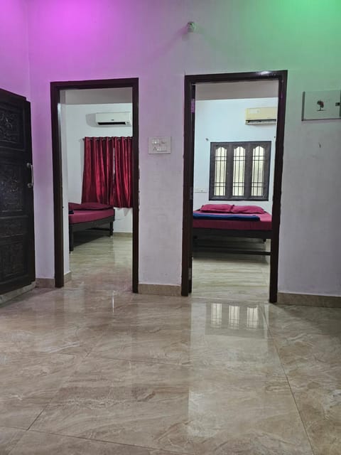 DMR Homestay Bed and Breakfast in Puducherry