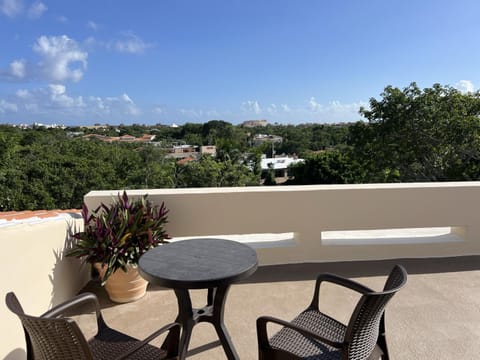 Patio, Day, Natural landscape, View (from property/room), Balcony/Terrace, Dining area