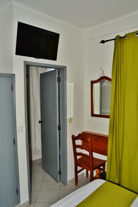 Residencial A Doca Alojamiento y desayuno in Faro