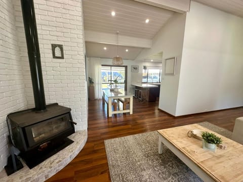 Broadwater Break House in Busselton