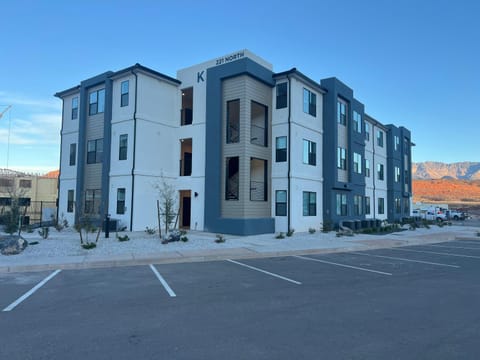 Property building, Street view