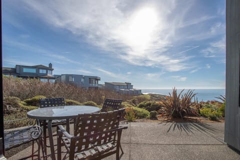 Amazing Oceanviews on Bodega Harbour Golf Course - Dog-Friendly 4BR with Sauna - Great for Families House in Bodega Bay