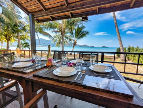 Day, View (from property/room), Balcony/Terrace, Dining area, Sea view