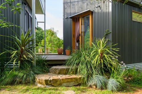 The Secret Garden - Alpine Retreat House in Tawonga South