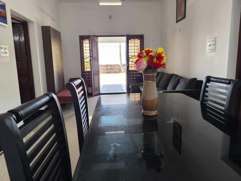 Sea Breeze Cherai Homestay Vacation rental in Vypin