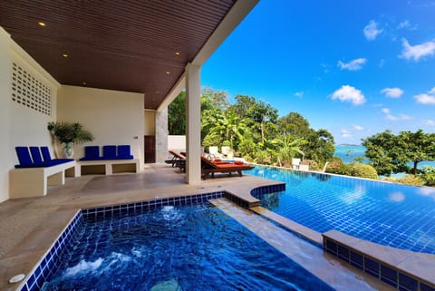 Pool view, Sea view, Swimming pool