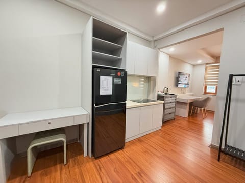 Kitchen or kitchenette, minibar, oven, pet friendly, stove