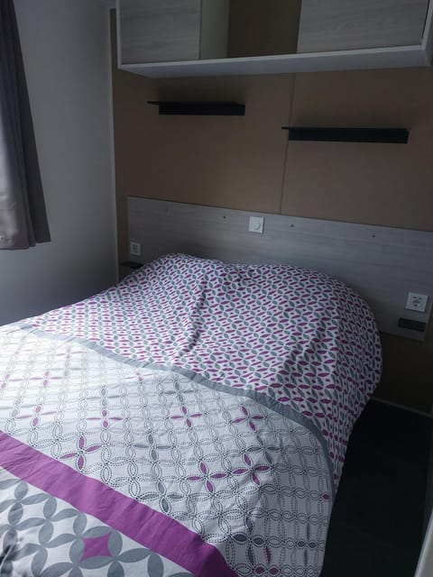 Mobilhome 6 couchages grand confort Cap Ferret Apartment in Lege-Cap-Ferret