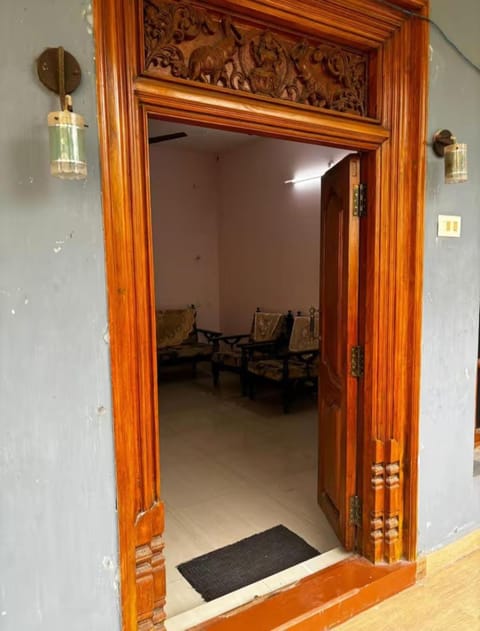 Anna Nagar Homestay Apartment in Puducherry