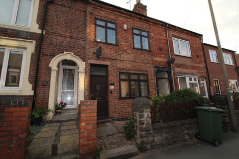 Property building, Day, Neighbourhood, Street view