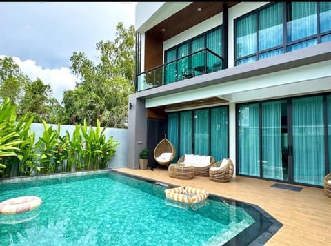 Stay Tuned Pool Villa in Pattaya Villa in Pattaya City