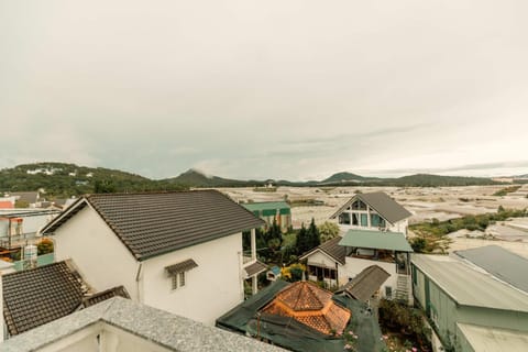 Day, Natural landscape, Bird's eye view, Balcony/Terrace, Mountain view