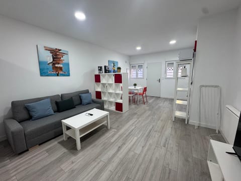 Apartamento nuevo completo 2 Appartement in Torrejón de Ardoz