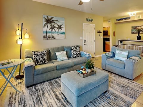 Harbor East Condominiums 414D Apartment in Texas City