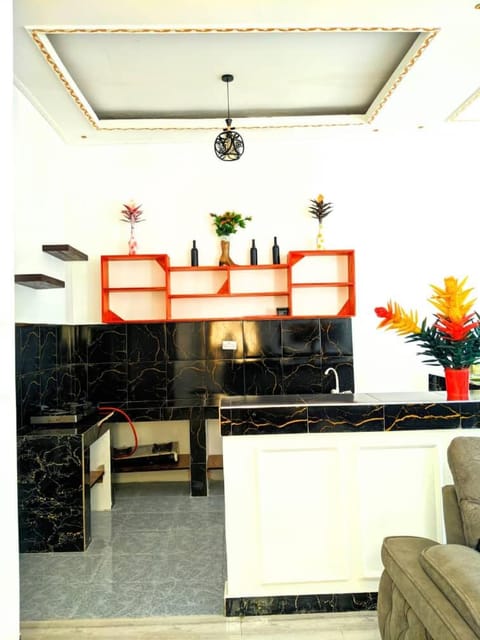 Fenced House of 3 BEDROOMS,BIG SITTING ROOM,KITCHEN ,PARKING WITH SWIMMING POOL House in City of Dar es Salaam