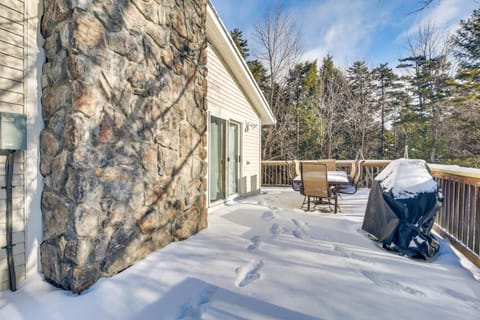 1 Mi to Sugarbush Resort Dog-Friendly Home! House in Fayston