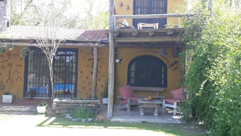 La guanaca Villa Tacu Zonda San Juan Chalet in San Juan Province, Argentina