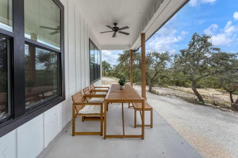 House at Sunset Valley House in Canyon Lake