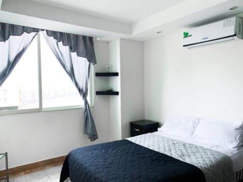 Bed, Photo of the whole room, Bedroom, air conditioner