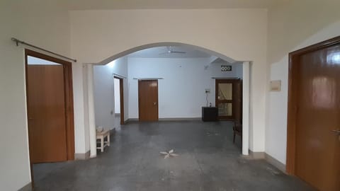 Family Home Stay Apartment in Varanasi