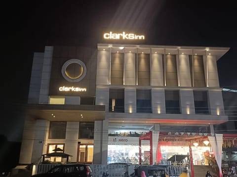 Clarks Inn Dehradun Hotel in Dehradun