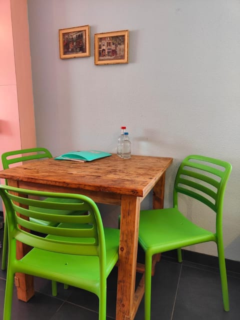 Dining area, Bedroom