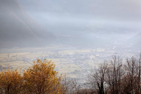 Oasi Alpina House in Canton of Grisons