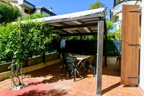 N142 - Numana, deliziosa villetta con giardino Apartment in Numana