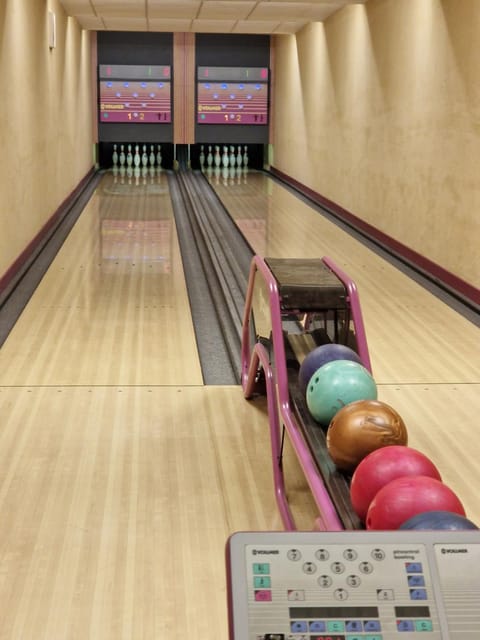 Bowling