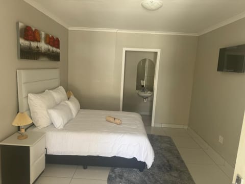 Willow Rose Bed and Breakfast in Port Elizabeth