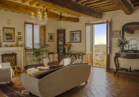 Balcony/Terrace, Living room