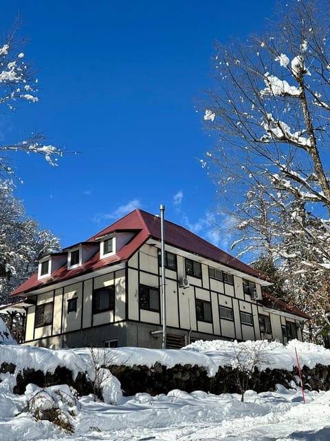 Property building, Natural landscape, Winter