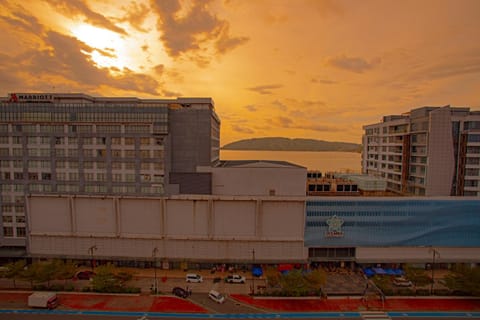 Day, Natural landscape, City view, Sunset