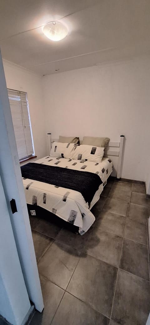 Jukskei Big 5 - Elephant Apartment in Sandton