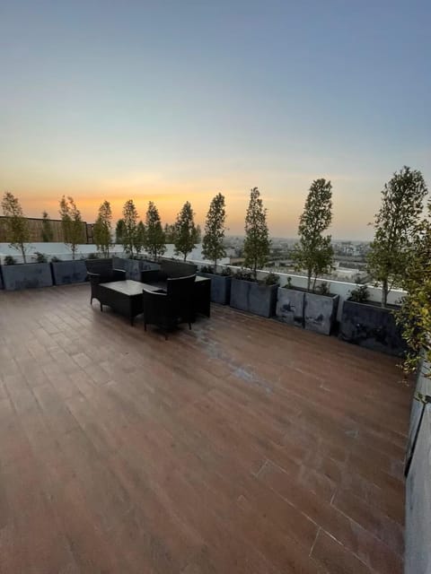 Garden, Balcony/Terrace, Sunrise, Sunset