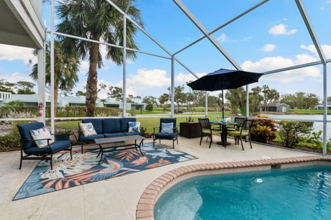 Relax & Play Luxe 3 BR Escape w Pool & Games Maison in Longboat Key