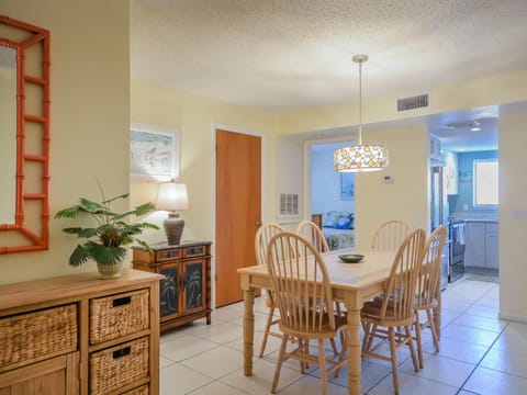 Updated Sea Woods Corner! Near Pool & Beach Access - SC162 Apartment in Edgewater